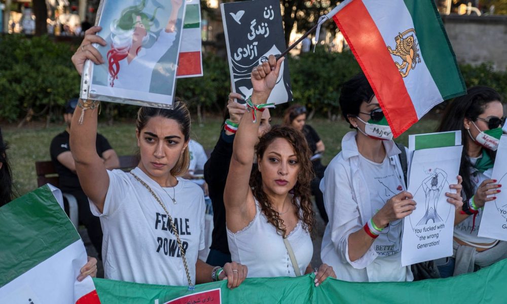 Situația din Iran este din ce în ce mai tensionată! Protestele împotriva regimului continuă