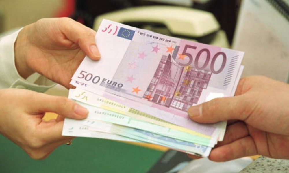 Ultimele informații referitoare la creditele românilor! Cât și cum se împrumută cetățenii