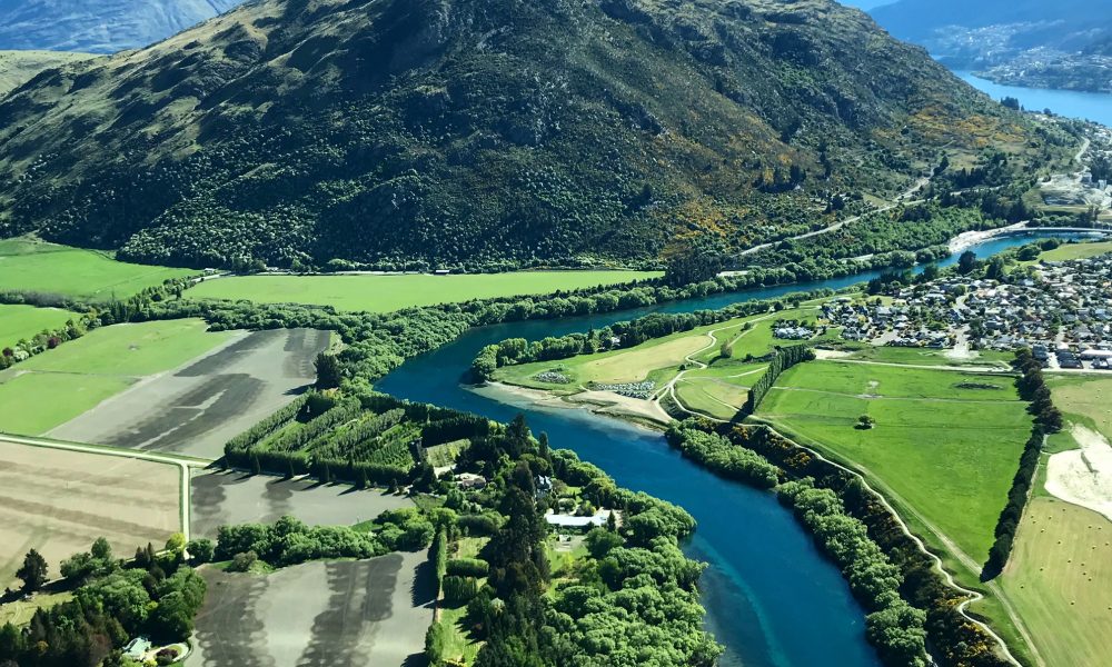 Loc de muncă cu un salariu uriaș pe care nu-l acceptă multă lume! Noua Zeelandă vine cu propunerea
