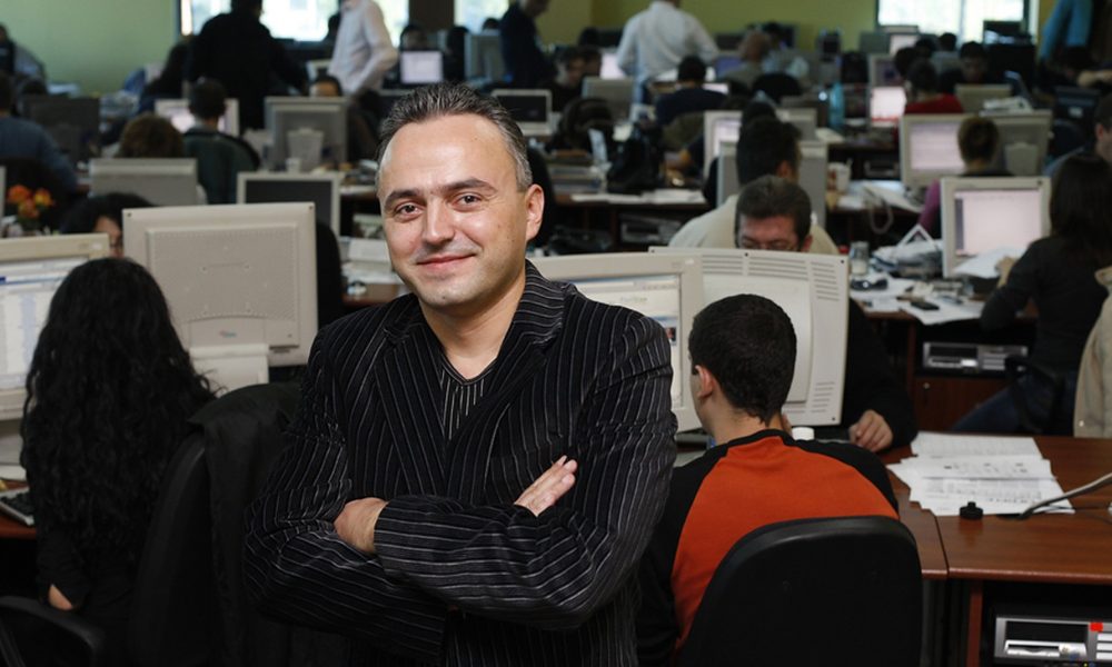 Meseria care definește excelența: desenator de ziare