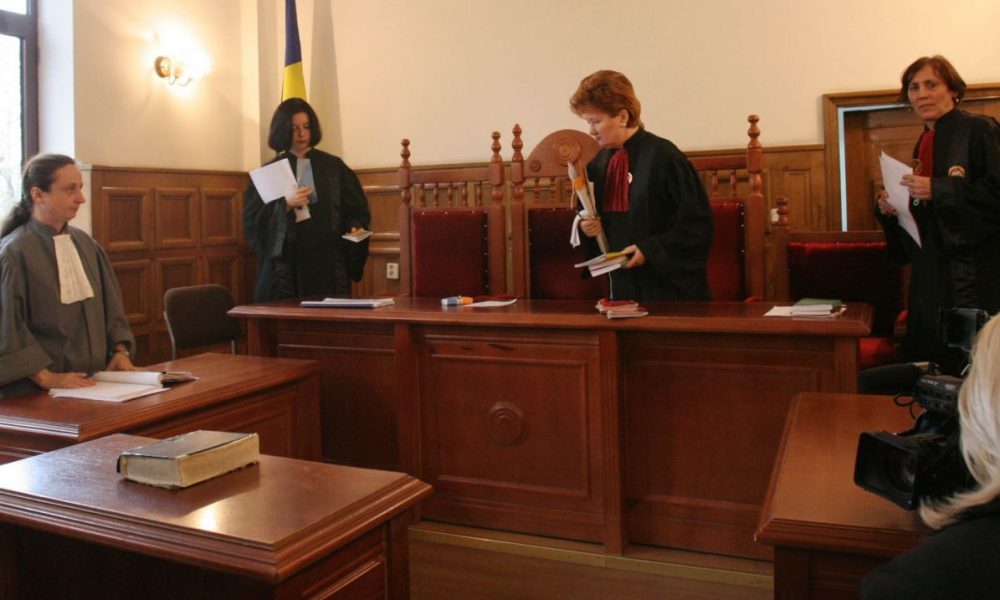 Procurorii sunt îngrijorați de modificările la pensiile de serviciu. Schimbările atacă statutul magistraților