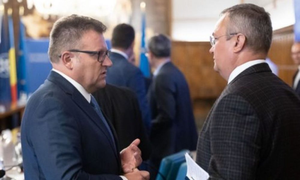Dilemă în Coaliție: cu cât cresc pensiile de la 1 ianuarie? Ciucă, Ciolacu și Budăi, blocați între 10 și 15%