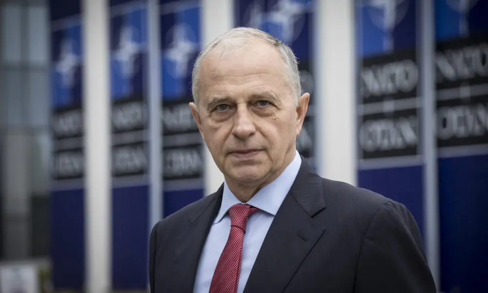 Mircea Geoană: Republica Moldova are şansa istorică de a evada din blestemul geografic