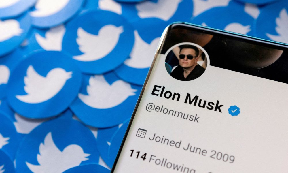 REUTERS: De ce a concediat Musk directorii de la Twitter? Aceștia urmau să primească despăgubiri de 122 de milioane de dolari