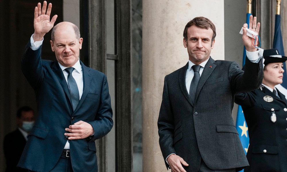 Pacea de la Bruxelles! Emmanuel Macron și Olaf Scholz dau semne de împăcare