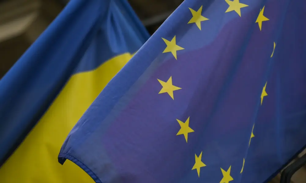 Ajutoarele tot ajung în Ucraina. Statul a primit 300.000 din milionul de obuze promise de UE