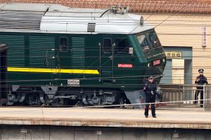 Reuters: Primul transport feroviar din Coreea de Nord către Rusia a avut loc! Un raport vizează livrarea de arme