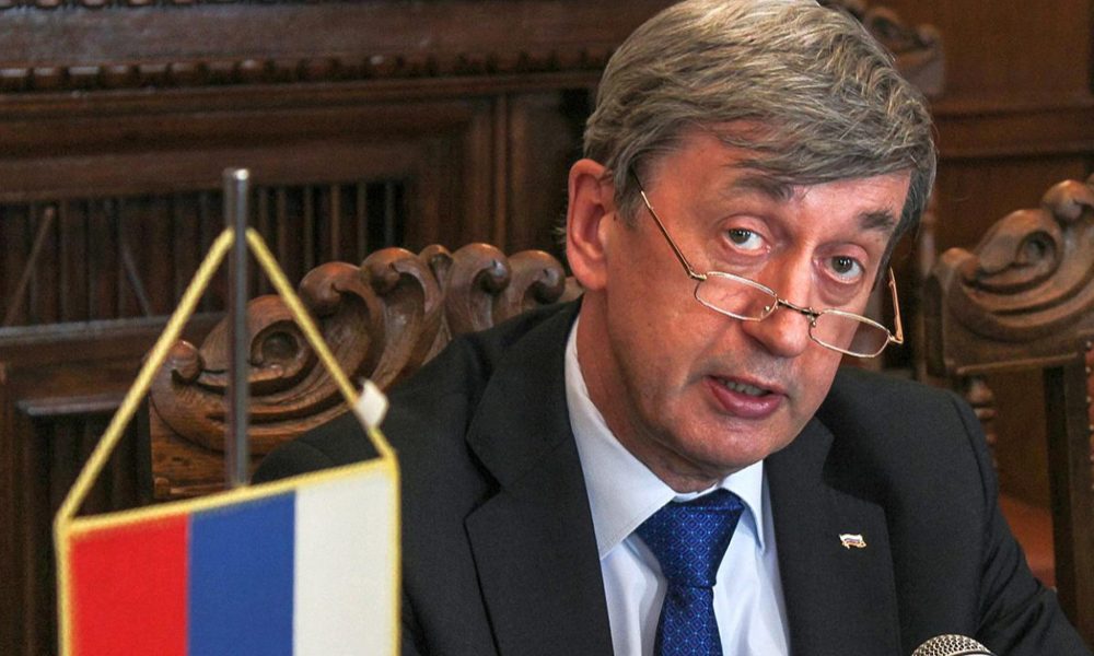 România, numită „stat vasal” de ambasadorul Rusiei la București! Un fost ministru de externe și un senator român erau de față