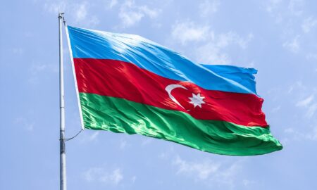 Steagul Azerbaijanului, sursă foto Wikipedia Commons