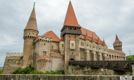 Castelul Corvinilor, Sursă foto: Zig Zag prin România