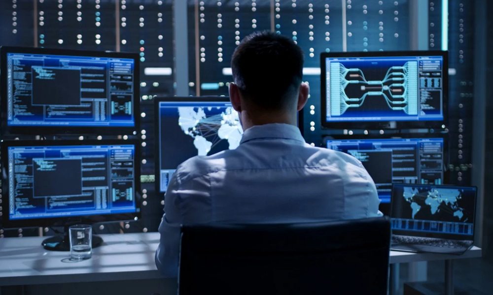 Studiu: Salariul mediu din piața de outsourcing a ajuns la 10.691 de lei. Creștere de 7,7% anticipată în 2023