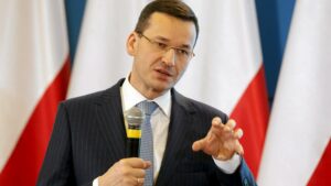 premierul poloniei sursa: Mediafax