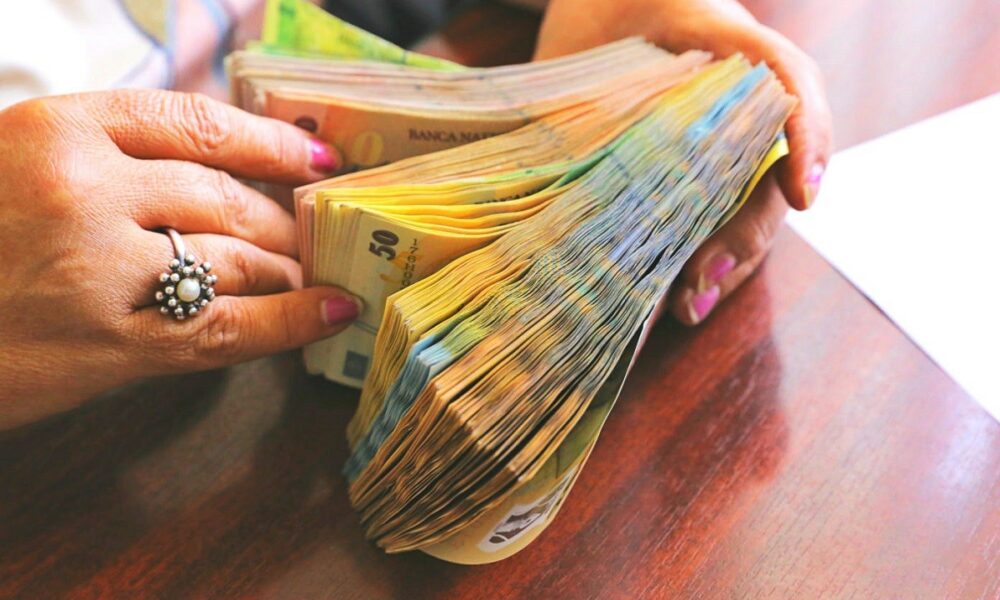 Pensiile speciale ar putea suferi modificări săptămâna viitoare! Câți bani vor pierde cei vizați