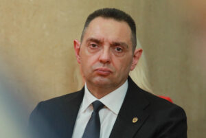 Sârbii merg din nou la urne. Aleksandar Vucic poate pierde președinția