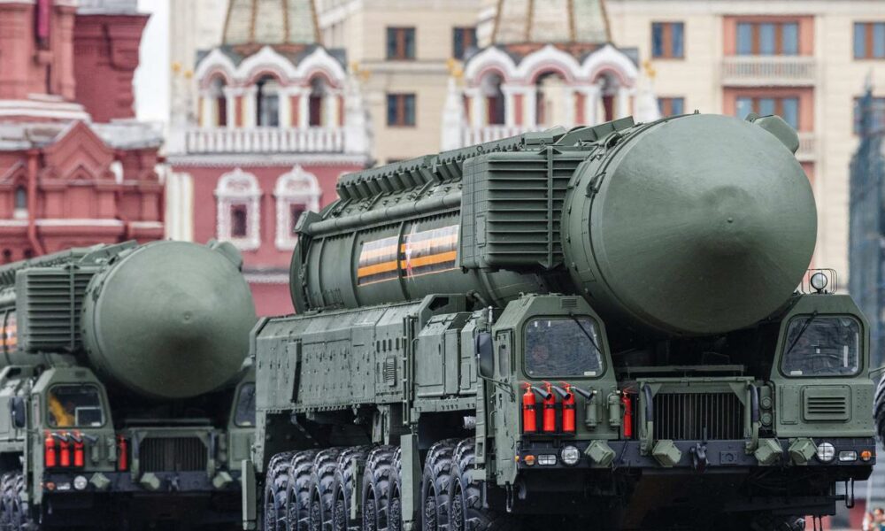 Rusia scoate din fabrică o nouă rachetă nucleară Yars! Proiectilul ar putea fi folosit pe „focarul tuturor răutăților”