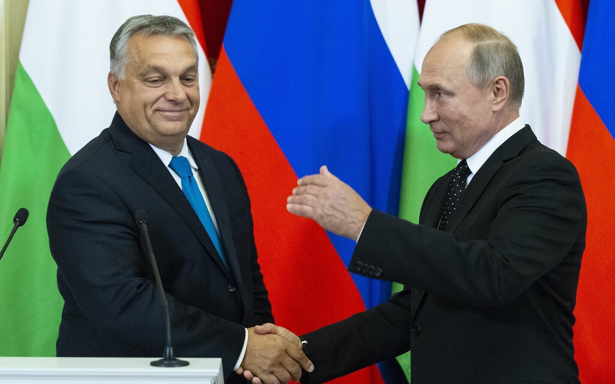 Viktor Orban și Vladimir Putin,