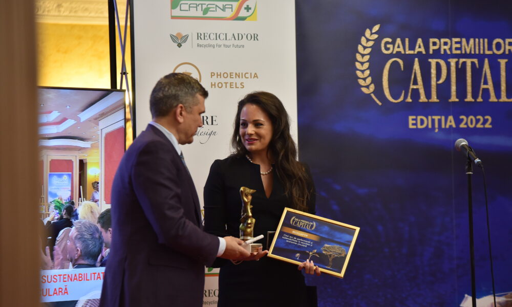 Compania Reciclad’OR, premiată la Gala 30 de ani de Capital. Denise Deleanu, COO: „Anul acesta am făcut cinci ani de activitate și sper să avem onoarea să fim alături de dvs. și când vom face 30 de ani”