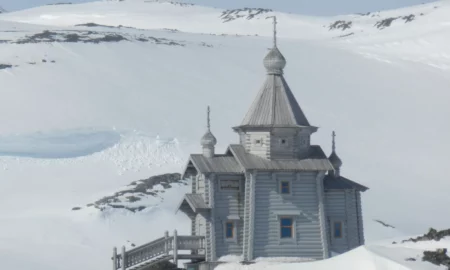 Biserica din Antarctica
