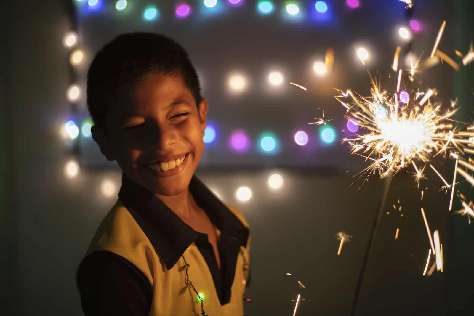 Focuri de artificii, tradiție de Crăciun în El Salvador, sursă foto Compassion Blog