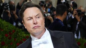 Elon Musk la Met Gala, Sursa foto BBC