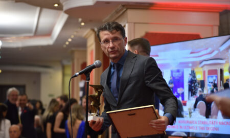 Dan Suciu, purtătorul de cuvânt al Băncii Naționale a României, la Gala Premiilor Capital 30 de ani (sursă foto: Cristian Blancko)