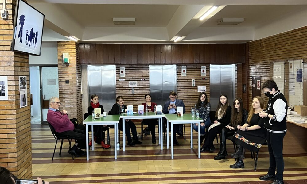 Lansare de carte la FJSC! Studiile, cercetările și analizele media care vor face jurnaliștii de mâine 