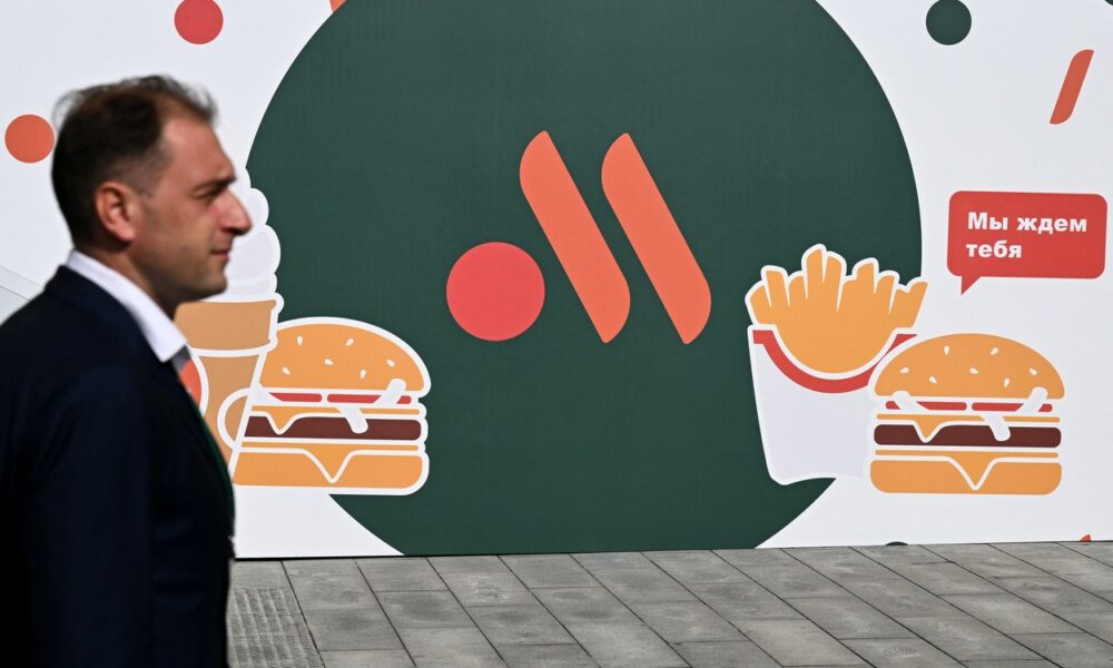 Vor mânca Big Hit și Kids’ Combo! Ce surprize le-a pregătit clienților noul McDonald’s pe variantă rusească