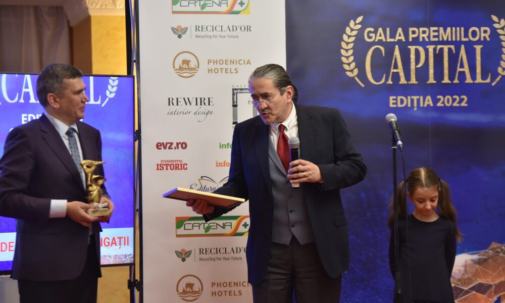 Mirel Curea, premiat la Gala 30 de ani de Capital, 3 decenii de ...