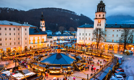 Târgul de Crăciun din Salzburg, Austria, sursă foto dreamstime