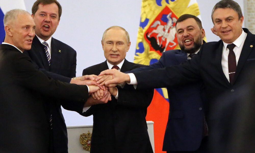 Liderii proruși ai regiunilor ucrainene anexate de Moscova au fost premiați! Aceștia i-au mulțumit lui Putin pentru „eliberare”