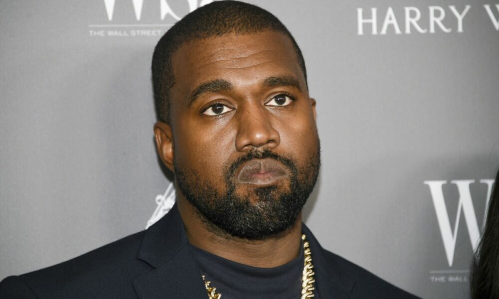 Kanye West a irosit șansa pe care a primit-o de la Elon Musk! Profilul de Twitter al cântărețului a fost suspendat din nou