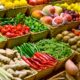 Scumpiri nesimțite la trufandale! Prețurile legumelor de primăvară sunt de trei ori mai ridicate ca anul trecut