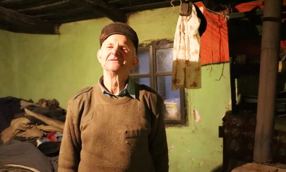 Ce sat din Hunedoara a rămas doar cu un locuitor? „În ultimii ani am trăit mai mult singur”