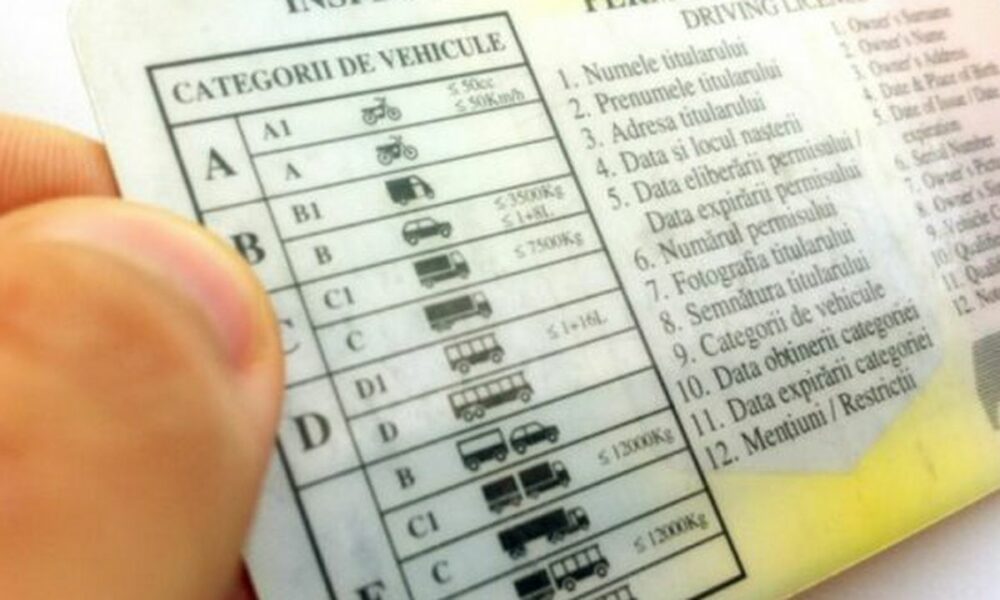 Poți fi profesionist de tânăr! Nu trebuie să mai aștepți să faci 21 de ani ca să îți iei categoria C la permisul auto