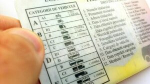 schimbarea permisului auto