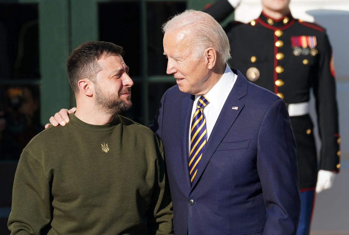 Volodimir Zelenski se va întâlni cu Joe Biden la Casa Albă. Despre ce vor discuta