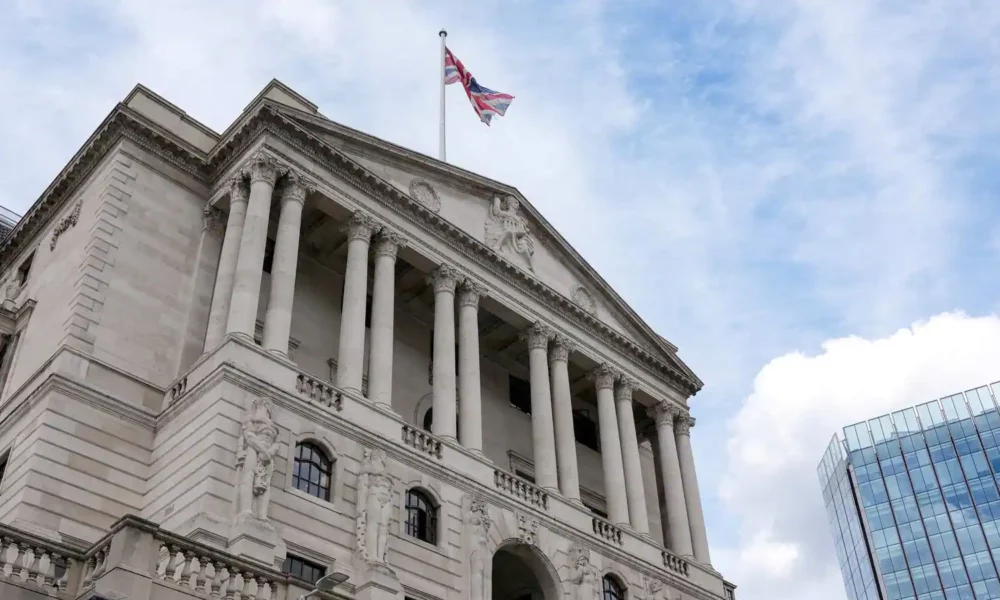 Mișcare surprinzătoate! Fabricile din Marea Britanie reduc prețurile. Banca Angliei se luptă cu inflația