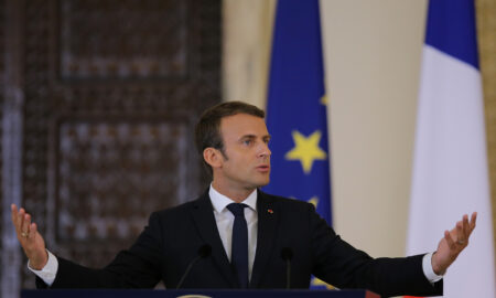 Macron le-a cerut americanilor socoteală pentru prețurile la care vând petrol și gaze în UE