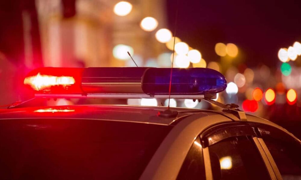 Atenție șoferi! O nouă categorie de mașini pot circula cu girofar pe drumurile României