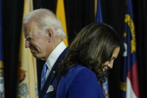 Kamala Harris și Joe Biden, Sursa foto Los Angeles Times