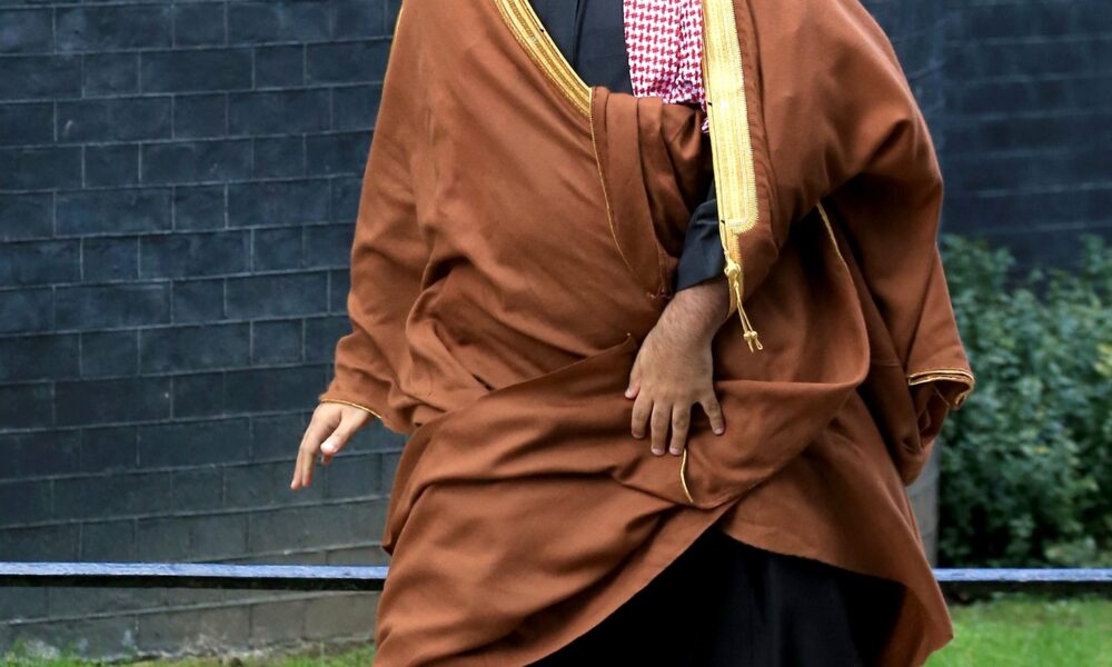 Un profesor din Arabia Saudită care a folosit Twitter va fi executat! Pe bogați, setea de bani îi împinge spre gesturi necugetate