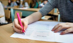 Probleme la corectarea evaluării la simularea Bacalaureatului BAC Sursă foto: Evenimentul Zilei
