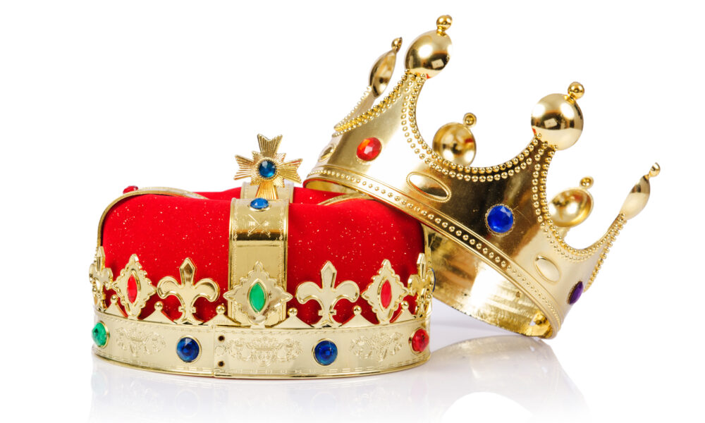 Cei mai bogați regi ai lumii. De unde provin ei? Averea regelui Charles al III-lea