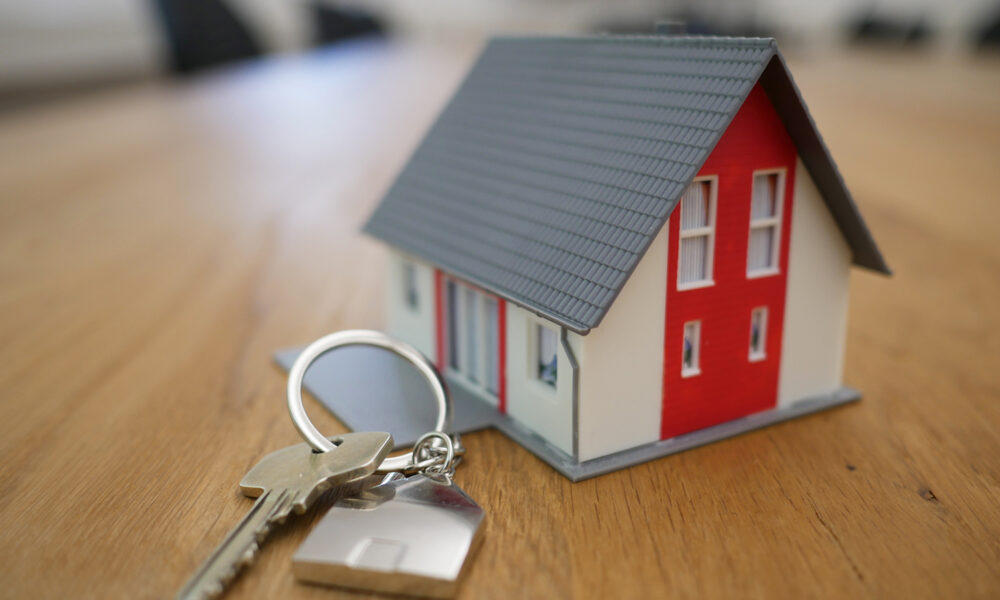 Lovitură pentru cumpărătorii de apartamente! Băncile nu mai acordă credite celor care nu se încadrează la nivelul IRCC-ului de 5,7%