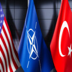 Steaguri SUA, NATO, Turcia. Relația dintre cele trei a început la începutul anilor 1980 (sursă foto: dreamstime)