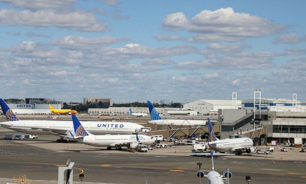 Toate zborurile din SUA au fost blocate! Cu ce problemă s-au confruntat aeroporturile americane