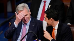 Kevin McCarthy a castigat conducerea Camerei Reprezentantilor