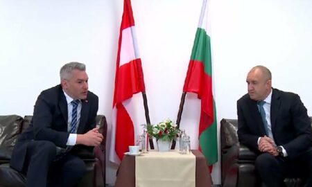 Cancelarul Austriei, Karl Nehammer, și președintele Bulgariei, Rumen Radev