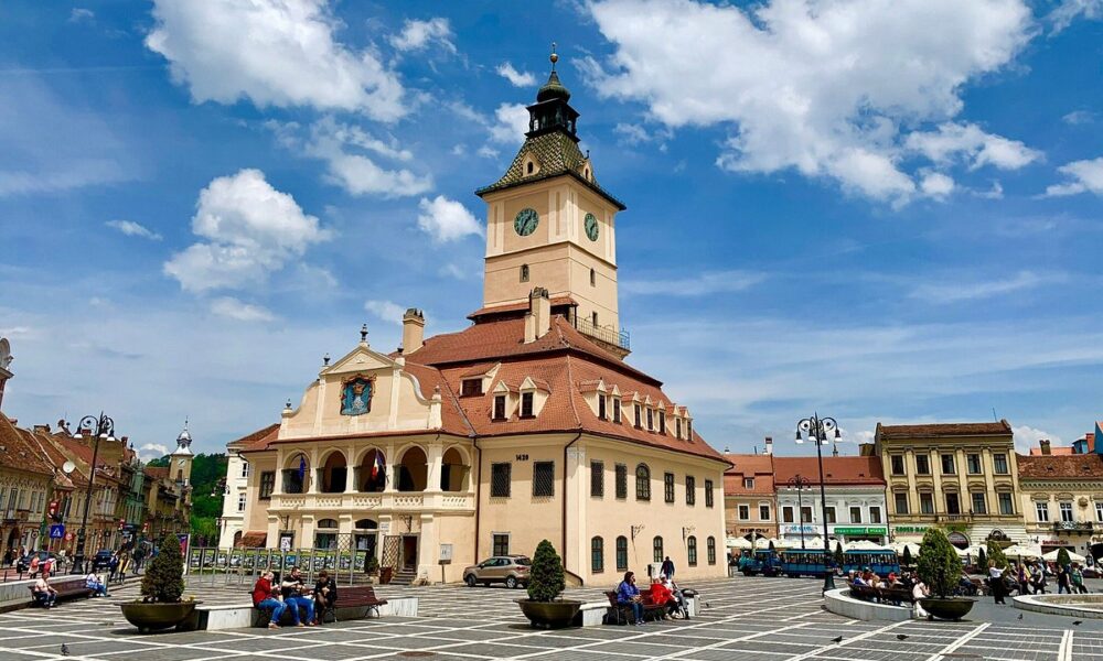 Românii iubesc orașul Brașov. Mulți se mută aici