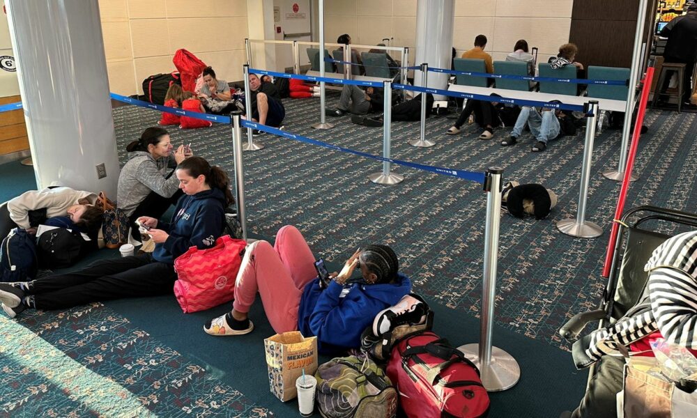 Un fișier corupt a cauzat haos în aeroporturile din SUA! Zeci de mii de zboruri au fost anulate